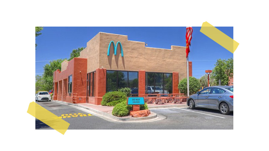 NO-ARIZONA-MCDONALDS-ADOTA-ARCOS-AZUIS-A-PEDIDO-DO-GOVERNO-LOCAL
